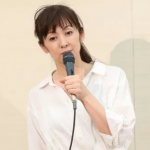 斉藤由貴 キス写真の画像が流出で不倫相手が誰であるかが判明！パンツを頭からかぶる不倫相手の正体とは！？